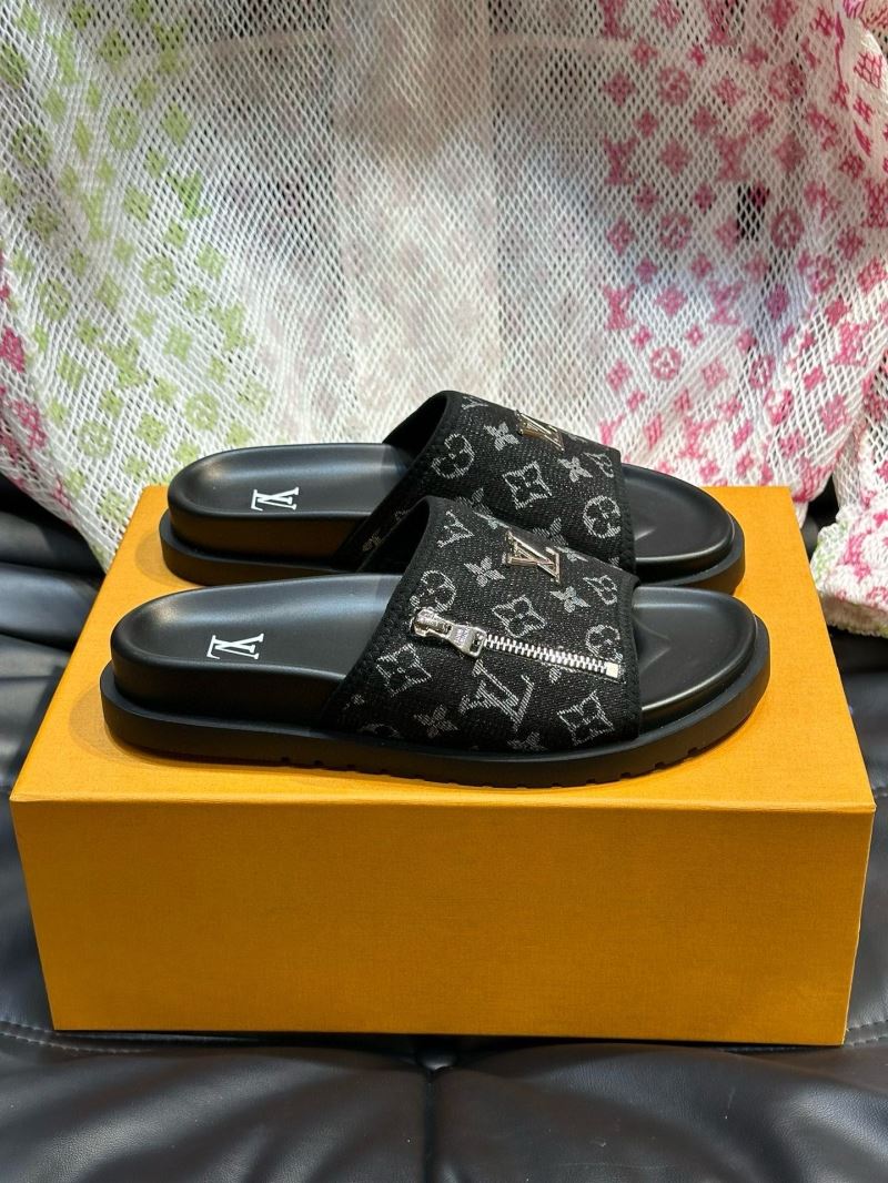 Louis Vuitton Slippers